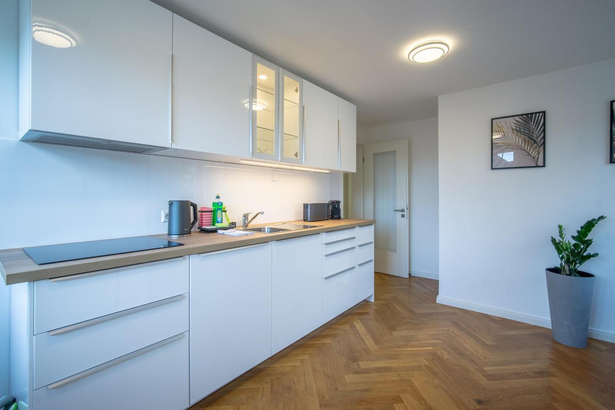 Coview - Design Apartment - 2 Schlafzimmer - Kueche - Highspeed Wlan Dresden Bagian luar foto