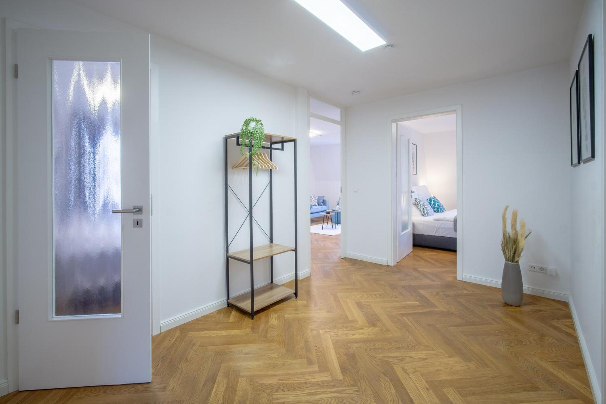 Coview - Design Apartment - 2 Schlafzimmer - Kueche - Highspeed Wlan Dresden Bagian luar foto