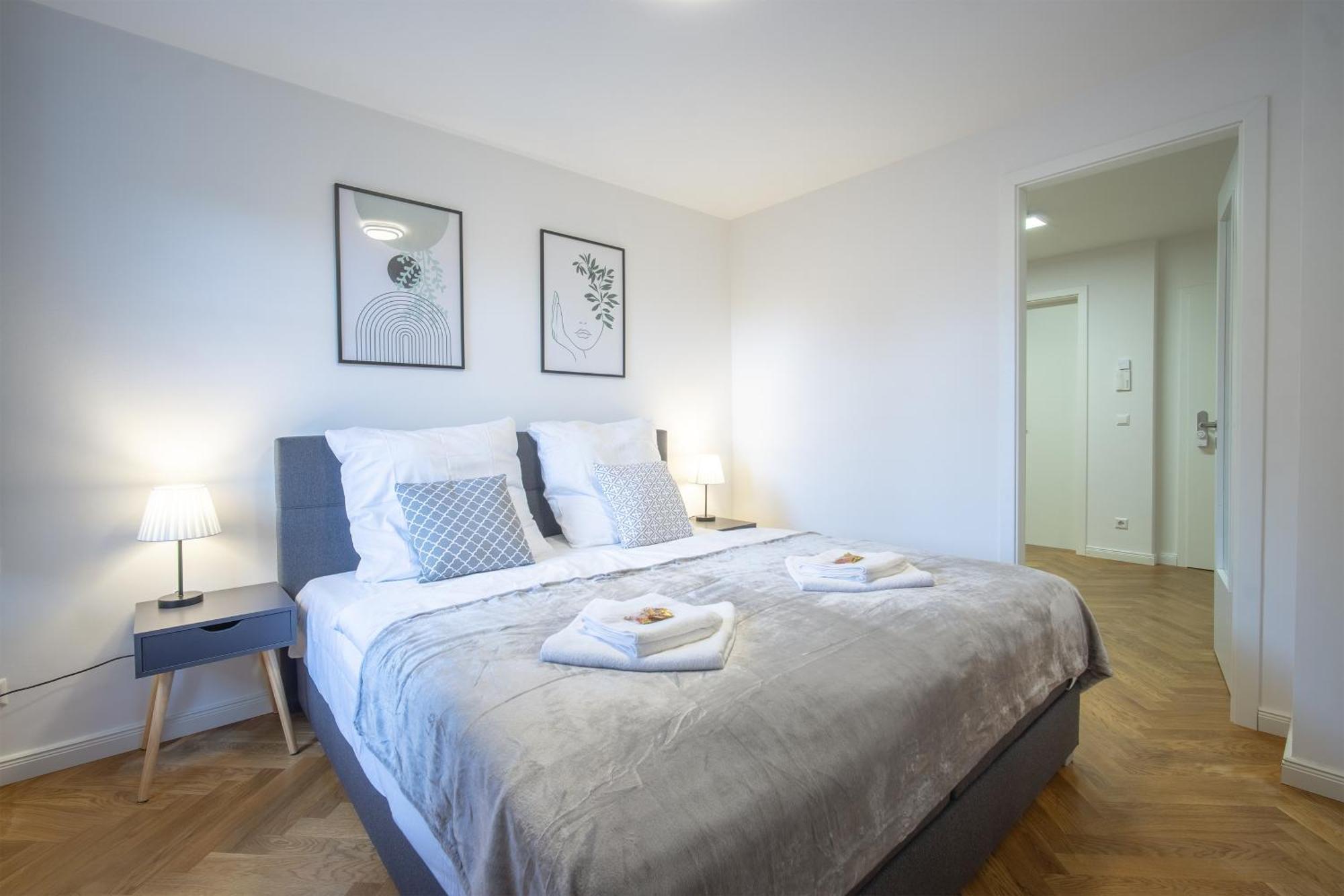 Coview - Design Apartment - 2 Schlafzimmer - Kueche - Highspeed Wlan Dresden Bagian luar foto