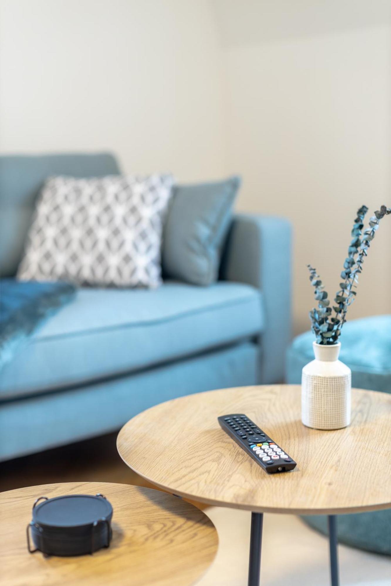 Coview - Design Apartment - 2 Schlafzimmer - Kueche - Highspeed Wlan Dresden Bagian luar foto
